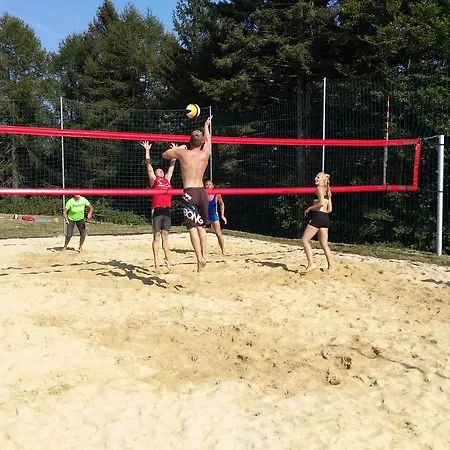 アパート Alpska Perla ツェルクノ